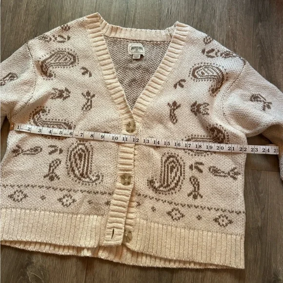 American Eagle Cardigan - Picture 6 of 8